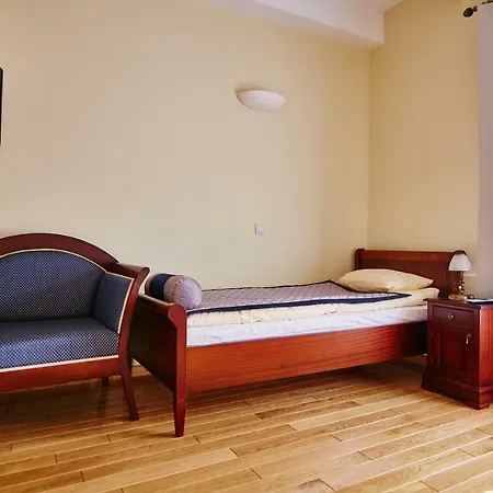 Centrum Obslugi Turysty Kordegarda Raczki  Esterno foto